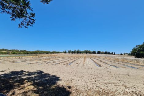 132 Dooling Rd, Neergabby, WA 6503