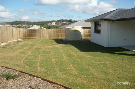 Property photo of 16 Florey Place Kirkwood QLD 4680