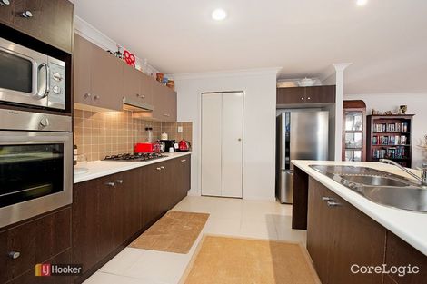 Property photo of 2 Lilly Crescent Kallangur QLD 4503