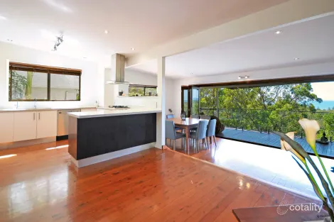 Property photo of 17 Lansell Avenue Currumbin QLD 4223