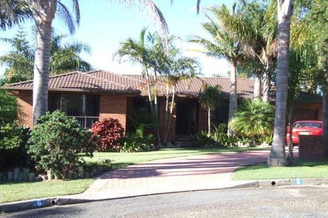 6 Paradise Cl, Old Bar, NSW 2430