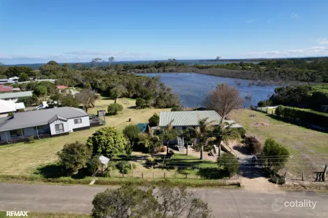 Property photo of 35 Tambo Boulevard Metung VIC 3904