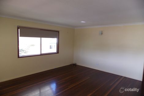 Property photo of 17 Dolphin Crescent Taranganba QLD 4703