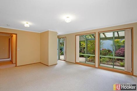 Property photo of 1/4 Redwood Avenue Jerrabomberra NSW 2619