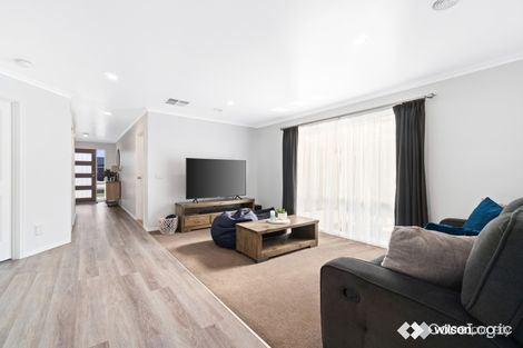 Property photo of 18 Mayo Close Traralgon VIC 3844