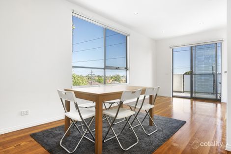 Property photo of 201/148 Warrigal Road Oakleigh VIC 3166