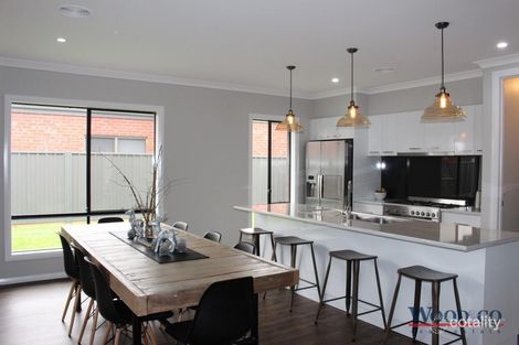 Property photo of 5 Stringybark Drive Swan Hill VIC 3585