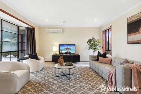 Property photo of 202 Lady Nelson Way Taylors Lakes VIC 3038