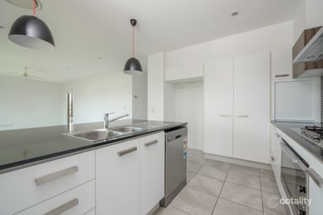 Property photo of 114 Emmadale Drive New Auckland QLD 4680