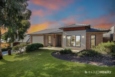 Property photo of 13 Heyington Way Officer VIC 3809