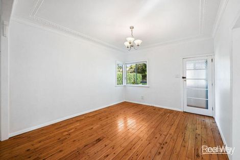 Property photo of 28 Doncaster Street Newtown QLD 4350