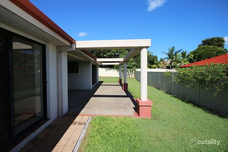 Property photo of 10 Tee Trees Boulevard Arundel QLD 4214
