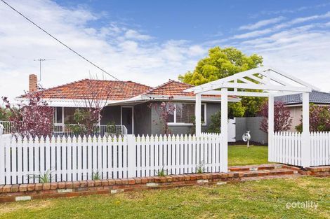 25 Halvorson Rd, Morley, WA 6062