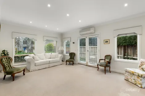 Property photo of 8A Forrest Court Sandringham VIC 3191