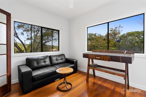 Property photo of 1 Oxleigh Crescent Nambour QLD 4560