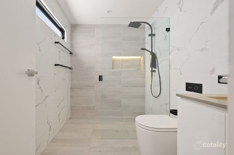 6 Gaspard Pl, Ambarvale, NSW 2560