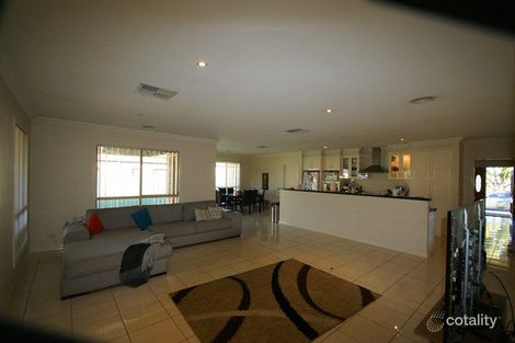 Property photo of 32 Terence Avenue East Albury NSW 2640
