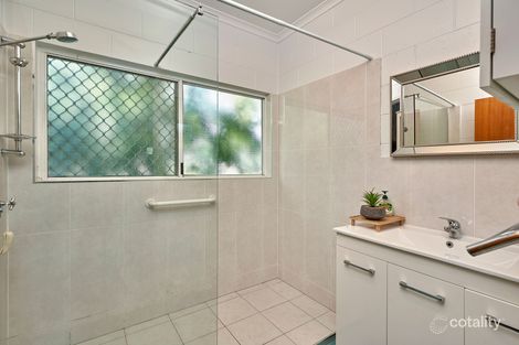 Property photo of 62 Bathurst Drive Bentley Park QLD 4869