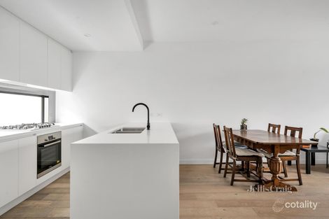 Property photo of 2/12 Sandown Road Ascot Vale VIC 3032