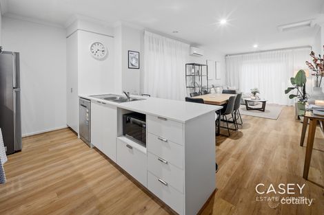 Property photo of 7 Meteorite Way Cranbourne East VIC 3977
