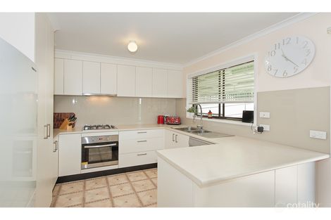 Property photo of 38 Buller Crescent Thurgoona NSW 2640