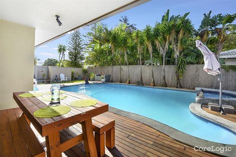 Property photo of 12 Lakeside Avenue Broadbeach Waters QLD 4218