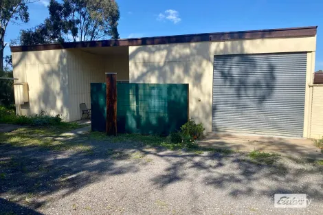2/5 Dempsey St, Woodvale, VIC 3556