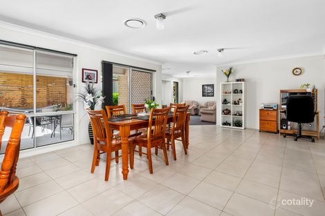 Property photo of 73 Clayton Crescent Rutherford NSW 2320