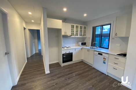 Property photo of 18 Facey Crescent Lurnea NSW 2170