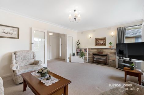 Property photo of 21 Victor Crescent Forest Hill VIC 3131