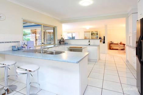Property photo of 352 Wynnum North Road Wynnum QLD 4178