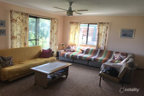 Property photo of 8 Belbowrie Parade Maloneys Beach NSW 2536