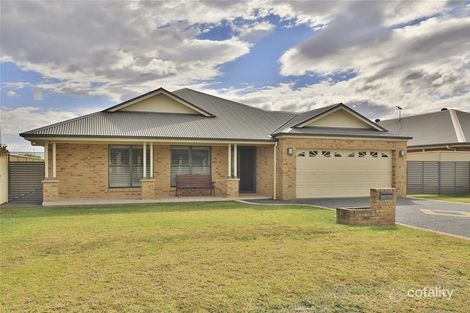 Property photo of 13 Connel Drive Heddon Greta NSW 2321