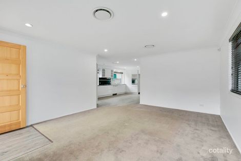 Property photo of 187 Greenacre Drive Arundel QLD 4214