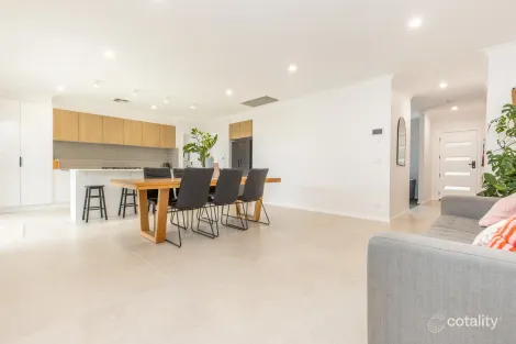 Property photo of 18 Voullaire Drive Red Cliffs VIC 3496