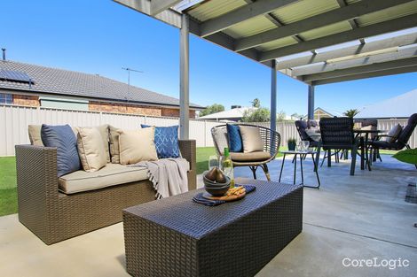 Property photo of 19 Darga Place Springdale Heights NSW 2641