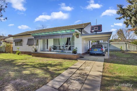 Property photo of 23 Killara Avenue Mount Austin NSW 2650