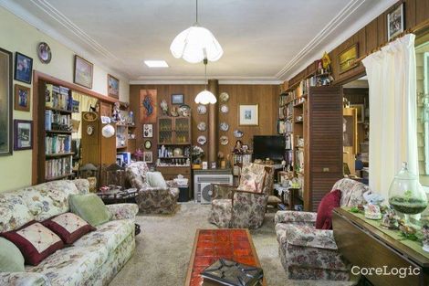 Property photo of 10 Sublime Crescent Mount Pleasant NSW 2519