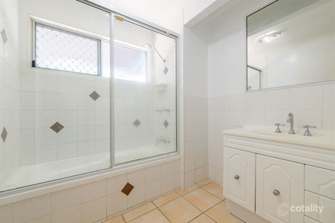 Property photo of 211 Sun Valley Road Kin Kora QLD 4680