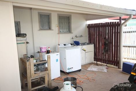 Property photo of 4 Plummer Street Richmond Hill QLD 4820