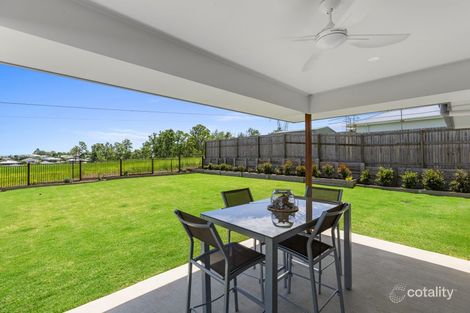 15 Commander Ct, Jones Hill, QLD 4570