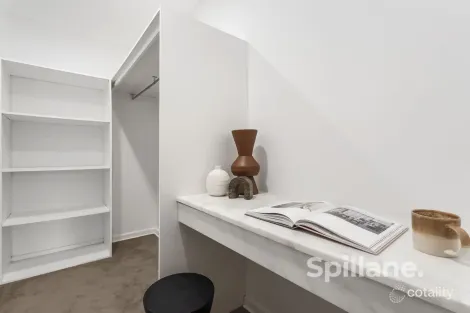 Property photo of 2/3 Mosbri Crescent The Hill NSW 2300