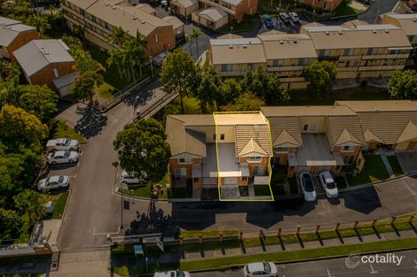 Property photo of 2/8 Briggs Road Springwood QLD 4127