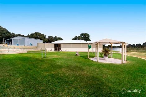 Property photo of 748 Ocean Farm Drive Nilgen WA 6044