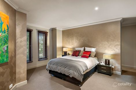 Property photo of 9 Mountain Way Doreen VIC 3754