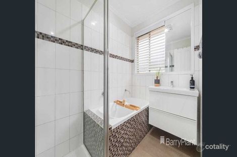 Property photo of 6 Coronet Close Epping VIC 3076