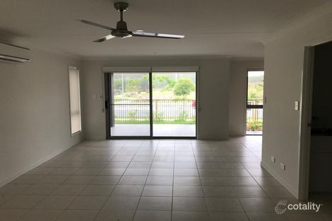 Property photo of 2/9 Daniels Lane Yarrabilba QLD 4207