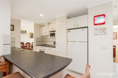 Property photo of 5 Paris Close Carrum Downs VIC 3201