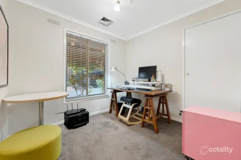 Property photo of 10 Wallaroo Square Werribee VIC 3030