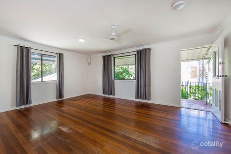Property photo of 30 Blenheim Street Chermside West QLD 4032